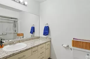 1750 152nd Ave NE, Bellevue, WA 98007 - Photo 9