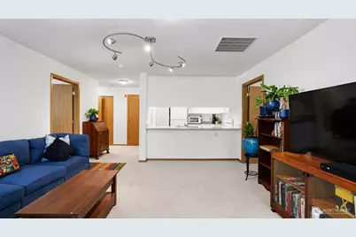 1750 152nd Avenue NE #C313, Bellevue, WA 98007 - Photo 5