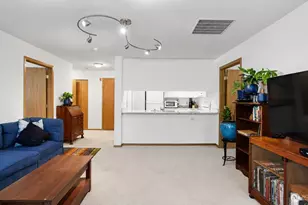 1750 152nd Ave NE, Bellevue, WA 98007 - Photo 5