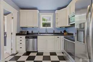 1917 Lombard Ave, Everett, WA 98201 - Photo 15