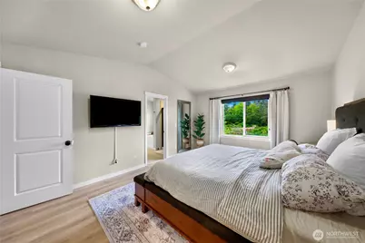 1911 SW Cooper Way, Oak Harbor, WA 98277 - Photo 15