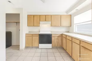 5608 NE 38th St, Vancouver, WA 98661 - Photo 9