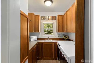 4810 Rose Avenue NE, Bainbridge Island, WA 98110 - Photo 19