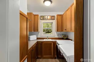 4810 Rose Ave NE, Bainbridge Island, WA 98110 - Photo 19