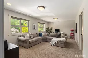 4810 Rose Ave NE, Bainbridge Island, WA 98110 - Photo 27