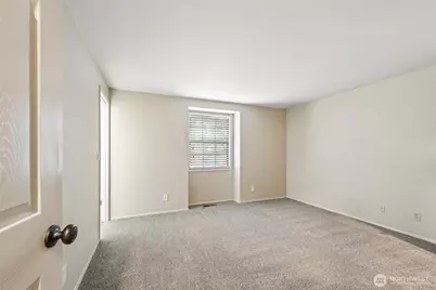 13807 173rd Avenue NE, Redmond, WA 98052 - Photo 21