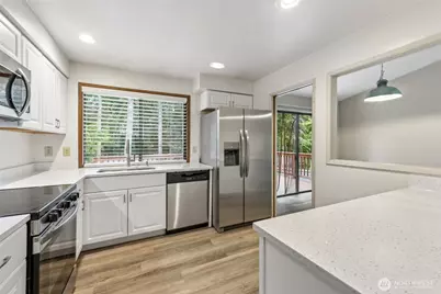 13807 173rd Avenue NE, Redmond, WA 98052 - Photo 11