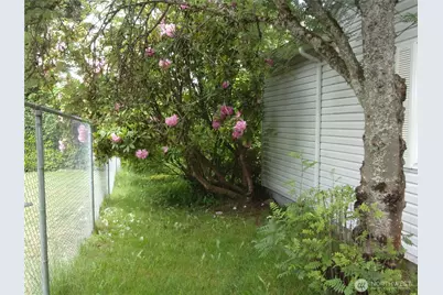 9404 A Street, Tacoma, WA 98444 - Photo 35
