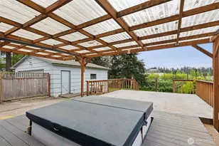 15729 Midvale Ave N, Shoreline, WA 98133 - Photo 11