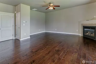 3215 Garnet St Street SE, Olympia, WA 98501 - Photo 11