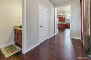 3215 Garnet St Street SE, Olympia, WA 98501 - Photo 5