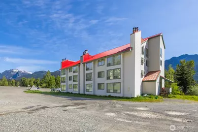 221 Hyak Drive E #302, Snoqualmie Pass, WA 98068 - Photo 33