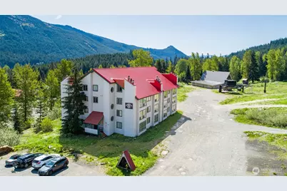 221 Hyak Drive E #302, Snoqualmie Pass, WA 98068 - Photo 3