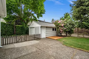 7819 28th St W, University Place, WA 98466 - Photo 35