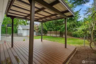 7819 28th St W, University Place, WA 98466 - Photo 27