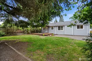 7819 28th St W, University Place, WA 98466 - Photo 33