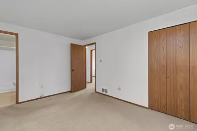 8111 NE 157th, Kenmore, WA 98028 - Photo 19
