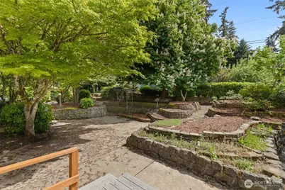 8111 NE 157th, Kenmore, WA 98028 - Photo 33