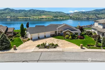 124 Waterview Drive, Chelan, WA 98816 - Photo 1