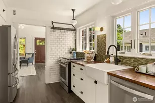 4117 45th Ave SW, Seattle, WA 98116 - Photo 5