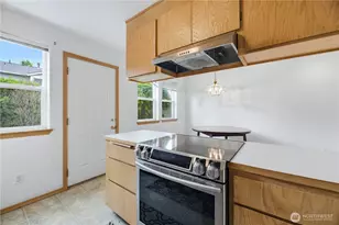 10907 63rd St E, Puyallup, WA 98372 - Photo 13