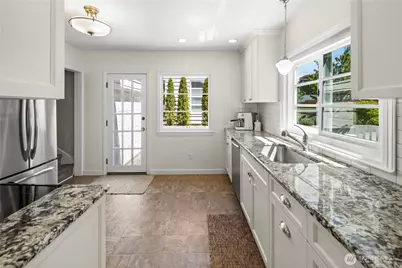 3806 W Bertona Street, Seattle, WA 98199 - Photo 13