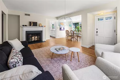 3806 W Bertona Street, Seattle, WA 98199 - Photo 9