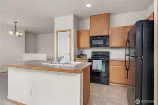 2045 Bobs Hollow Ln, DuPont, WA 98327 - Photo 13