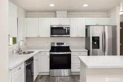 919 SW 319th Place, Federal Way, WA 98023 - Photo 9