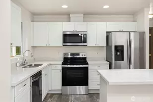 919 SW 319th Pl, Federal Way, WA 98023 - Photo 9