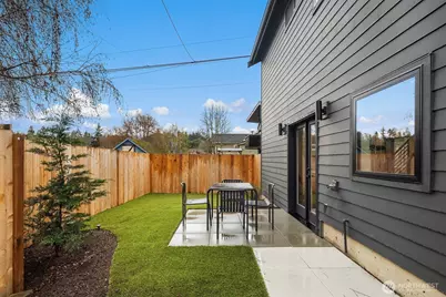 4009 33rd Avenue W #B, Seattle, WA 98199 - Photo 15