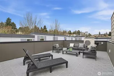 3646 Greenwood Avenue N #B, Seattle, WA 98103 - Photo 31