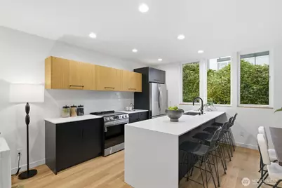 3646 Greenwood Avenue N #B, Seattle, WA 98103 - Photo 13