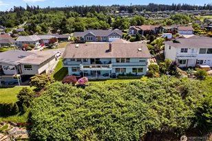 1035 Shorecrest Pl, Camano Island, WA 98282 - Photo 11