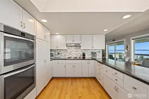 1035 Shorecrest Pl, Camano Island, WA 98282 - Photo 21