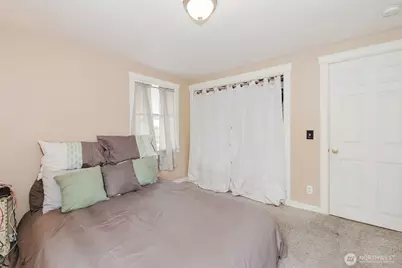 1125 S National Avenue, Bremerton, WA 98312 - Photo 13