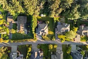 9545 NE Idel Weis Ct, Bainbridge Island, WA 98110 - Photo 35