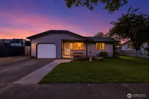 402 Johnson St, Enumclaw, WA 98022 - Photo 3