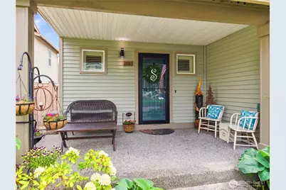 1813 Charles Street, DuPont, WA 98327 - Photo 3