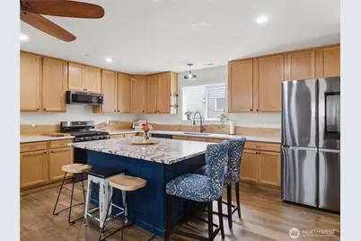 1813 Charles Street, DuPont, WA 98327 - Photo 9
