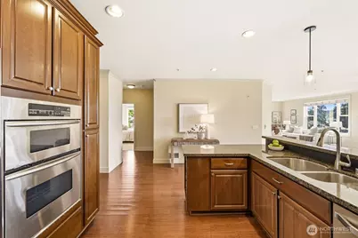 8850 Redmond Woodinville Road NE #301, Redmond, WA 98052 - Photo 7