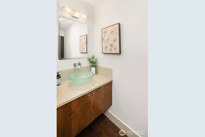 9123 NE Juanita Drive #205, Kirkland, WA 98034 - Photo 9