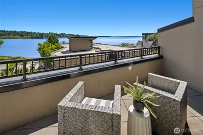 9123 NE Juanita Drive #205, Kirkland, WA 98034 - Photo 1