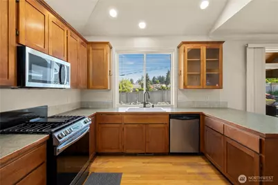 6908 83rd Street Ct E, Puyallup, WA 98371 - Photo 11
