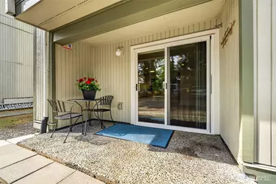5822 200th Street SW #5822F, Lynnwood, WA 98036 - Photo 1