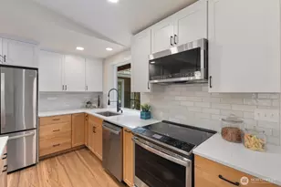 8725 124th St E, Puyallup, WA 98373 - Photo 11
