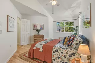 6551 5th Ave NE, Seattle, WA 98115 - Photo 11