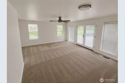 11210 133rd Avenue SE, Rainier, WA 98576 - Photo 17