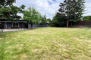 811 Hilltop Ave, Kent, WA 98031 - Photo 19