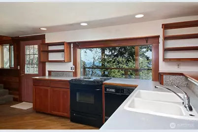 655 Race Road, Coupeville, WA 98239 - Photo 13
